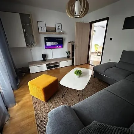 Apartment Dragica