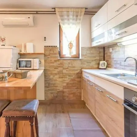 Apartment Dragica *